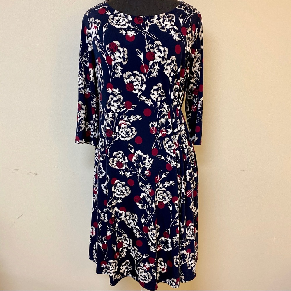 A Pea in the Pod Maternity Dress Floral Jersey
